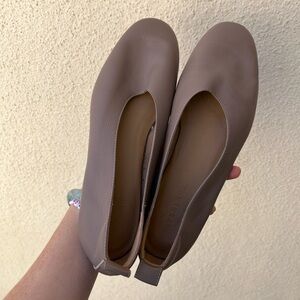 everlane leather day glove flats